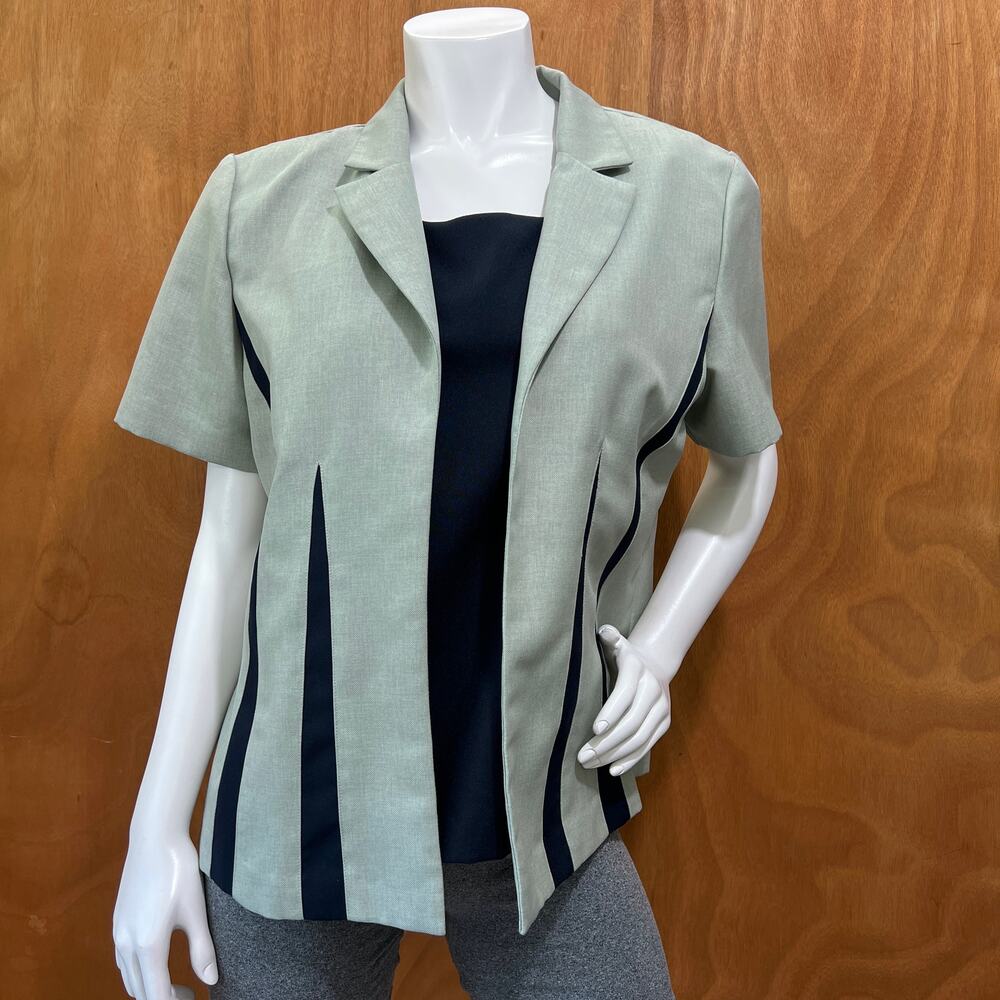 Kari New York Women's Short Sleeve Work Top Size 16 – Blazer Style Pullover